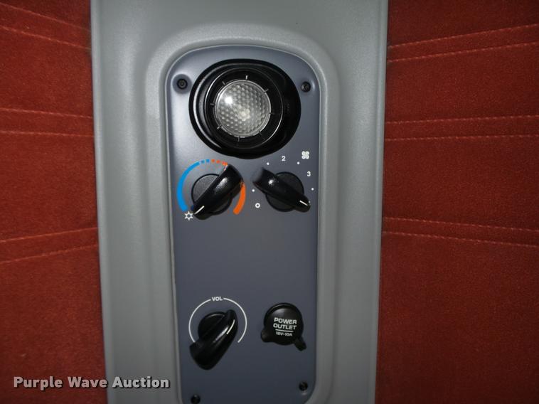 image for item DA0574 2006 Freightliner Columbia semi truck