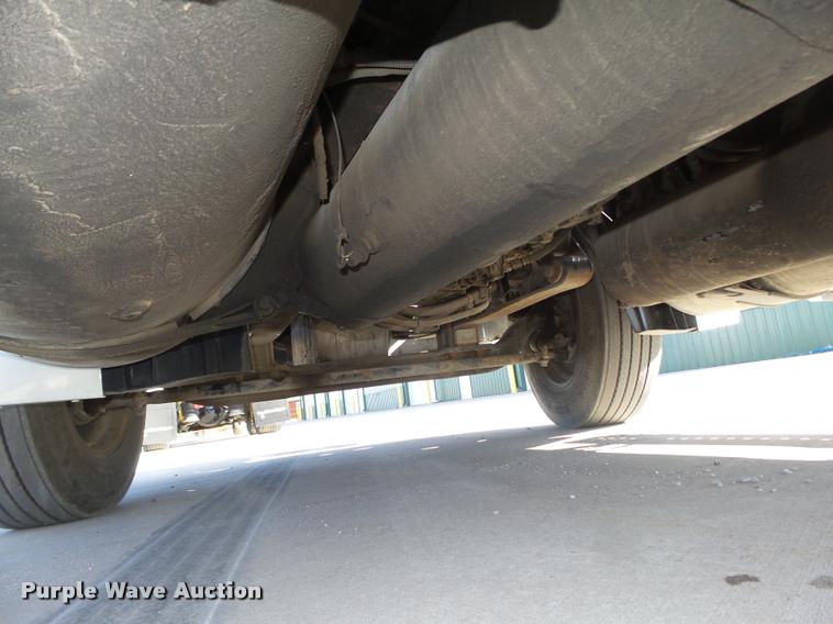 image for item DA0574 2006 Freightliner Columbia semi truck