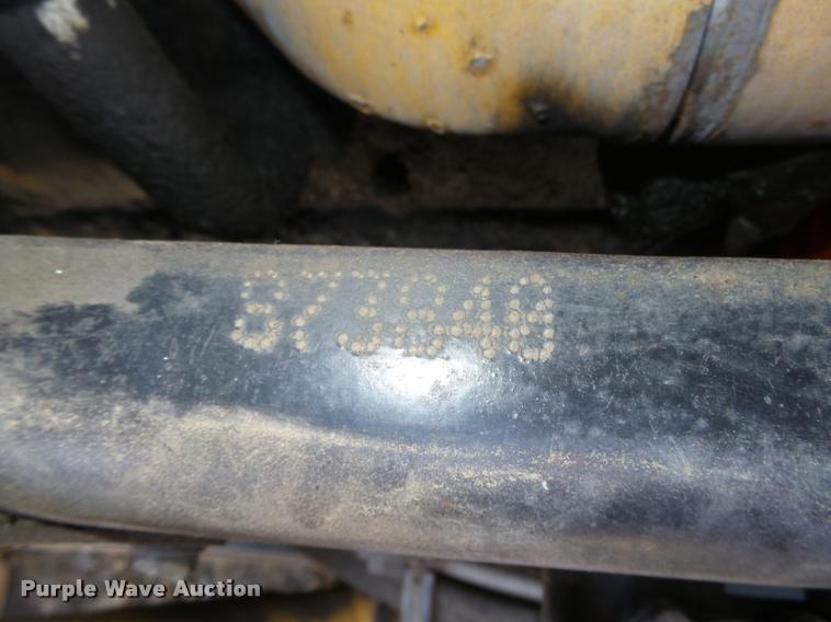 image for item DA0587 2001 Kenworth T600 semi truck