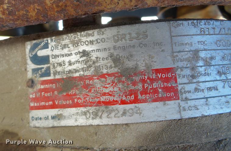 image for item DA1765 1989 Volvo WCM semi truck