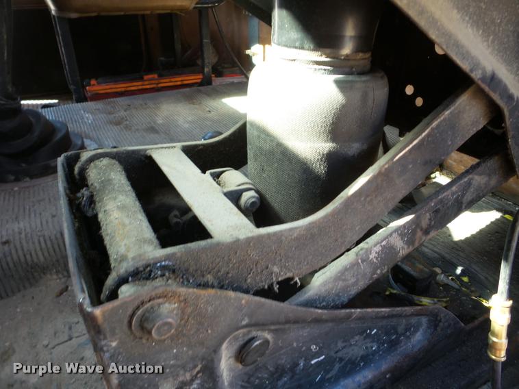 image for item DA1811 1991 Freightliner FLD semi truck