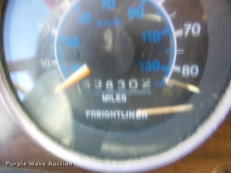 image for item DA1811 1991 Freightliner FLD semi truck