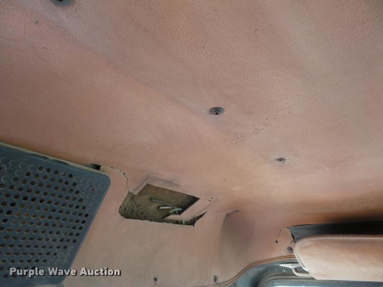 image for item DA1811 1991 Freightliner FLD semi truck