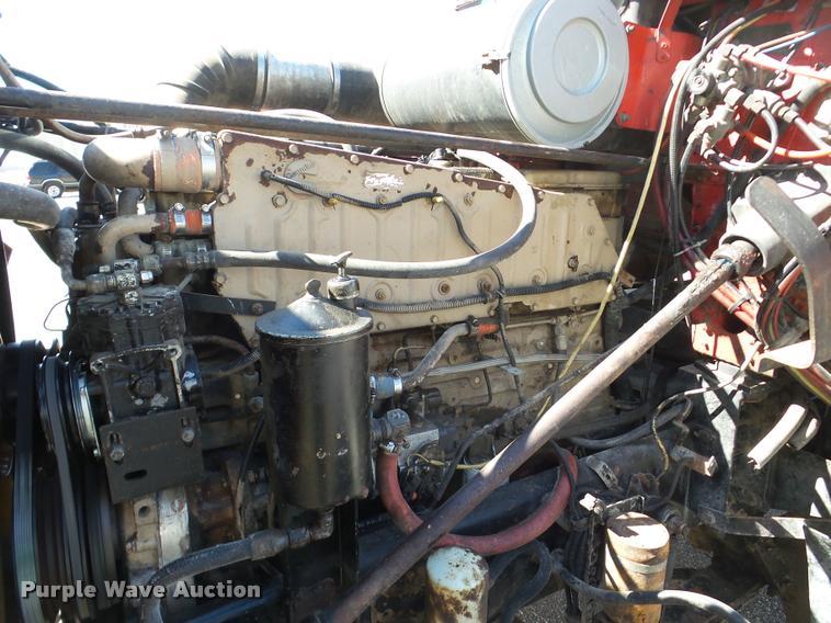 image for item DA1811 1991 Freightliner FLD semi truck