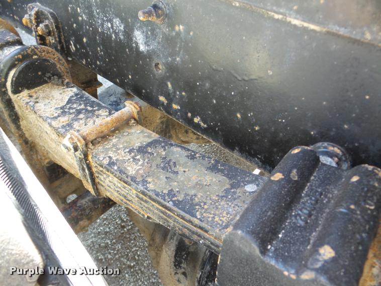 image for item DA1811 1991 Freightliner FLD semi truck