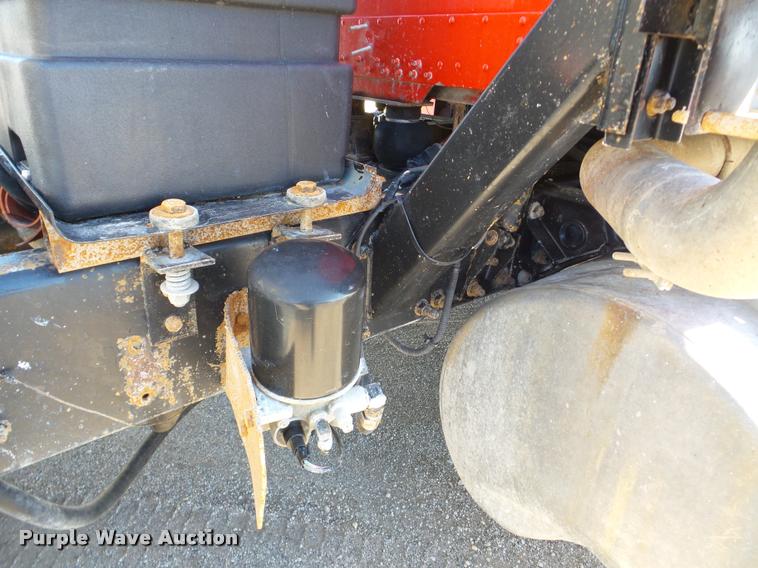 image for item DA1811 1991 Freightliner FLD semi truck