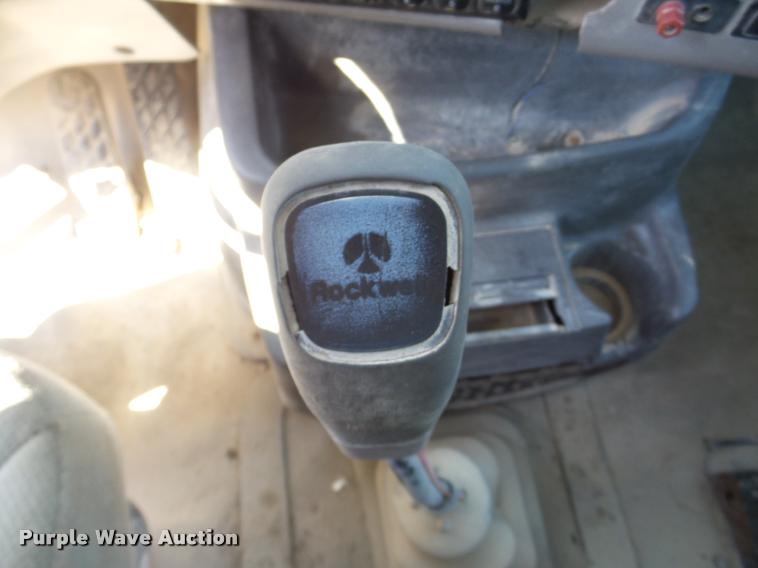 image for item DA7499 1998 Ford AT9513 Aeromax 113 semi truck