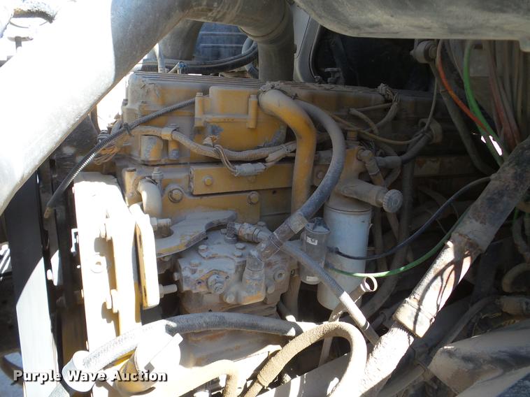 image for item DA7499 1998 Ford AT9513 Aeromax 113 semi truck