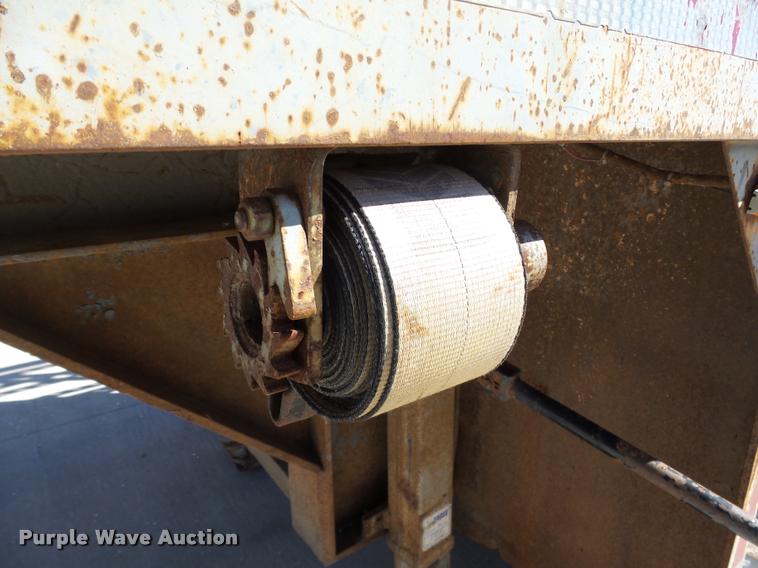 image for item DB0115 1984 Unruh double drop deck glass trailer