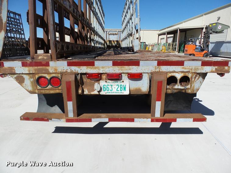 image for item DB0115 1984 Unruh double drop deck glass trailer