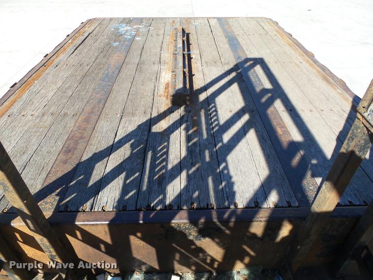 image for item DB0116 2000 Aztec double drop deck glass trailer