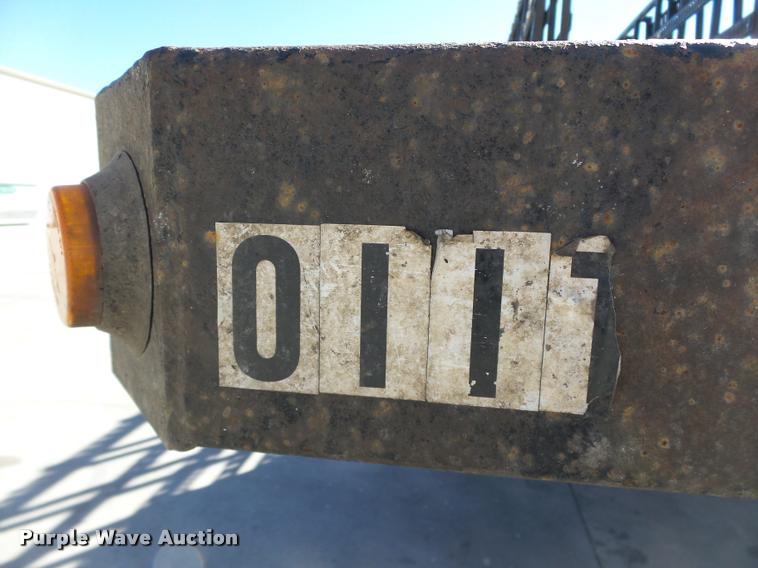 image for item DB0116 2000 Aztec double drop deck glass trailer