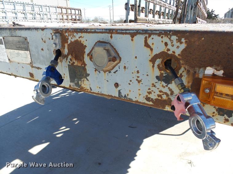 image for item DB0117 1988 Fruehauf double drop deck glass trailer