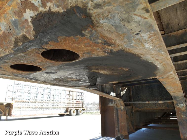 image for item DB0117 1988 Fruehauf double drop deck glass trailer