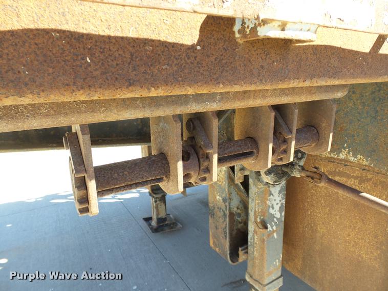 image for item DB0117 1988 Fruehauf double drop deck glass trailer