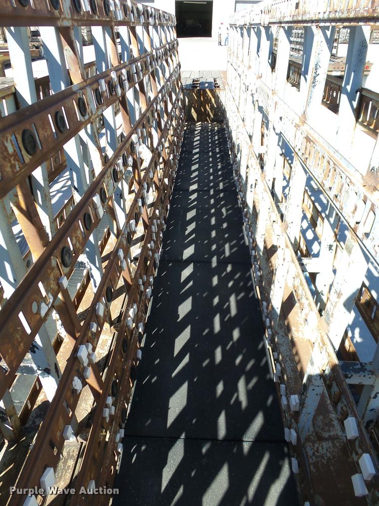 image for item DB0117 1988 Fruehauf double drop deck glass trailer