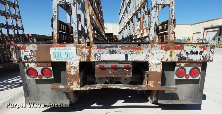 image for item DB0117 1988 Fruehauf double drop deck glass trailer