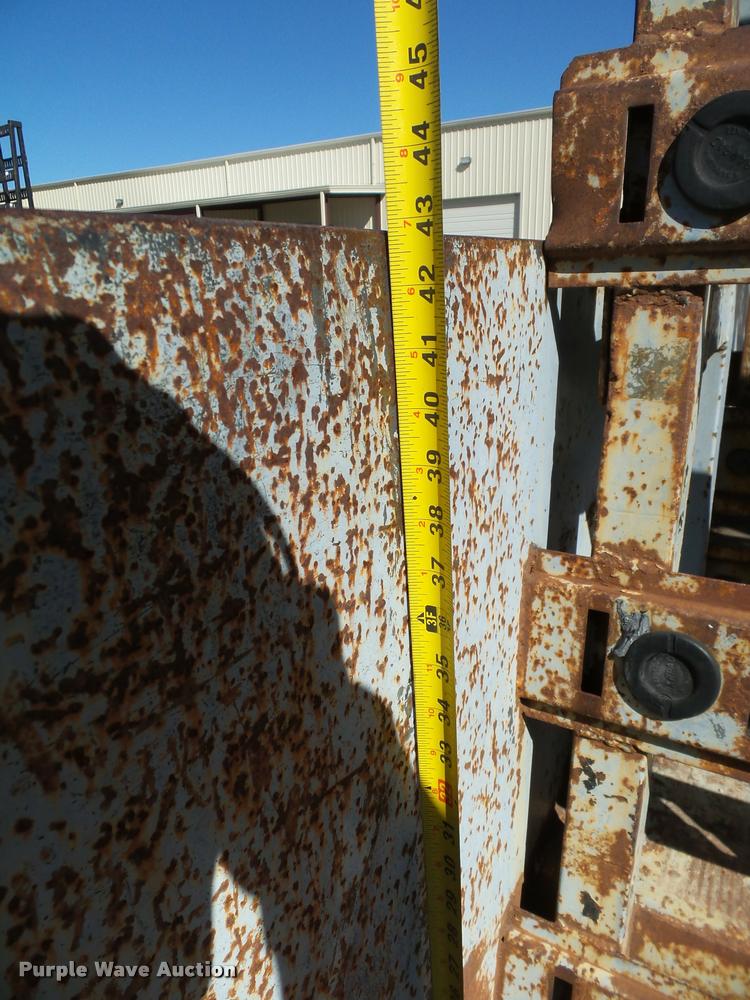 image for item DB0117 1988 Fruehauf double drop deck glass trailer