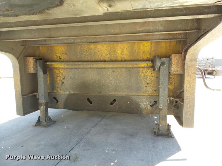 image for item DB0119 1998 XL Specialized XL80PGD drop deck trailer