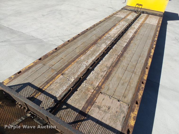 image for item DB0119 1998 XL Specialized XL80PGD drop deck trailer