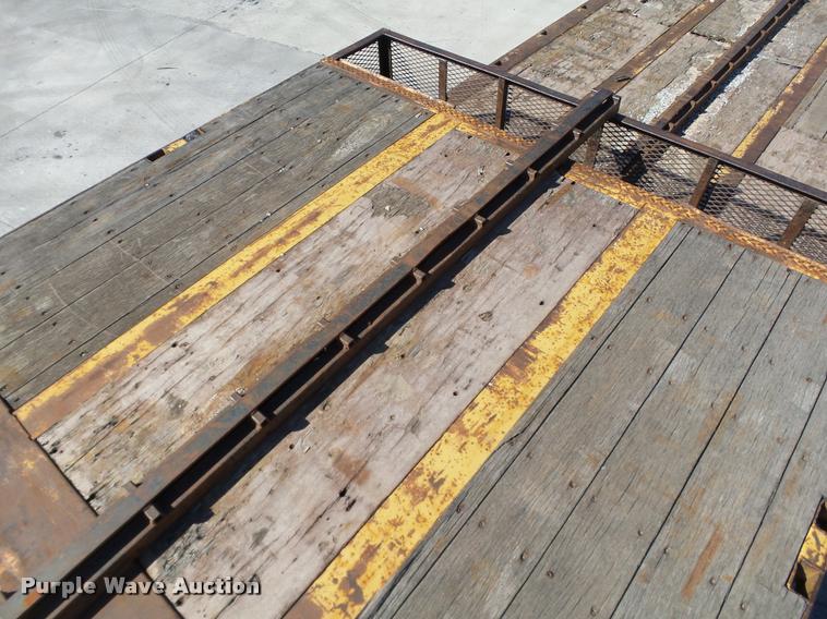 image for item DB0120 1996 XL Specialized XL70PGD double drop deck trailer