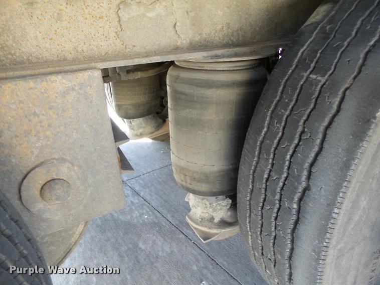 image for item DB0120 1996 XL Specialized XL70PGD double drop deck trailer