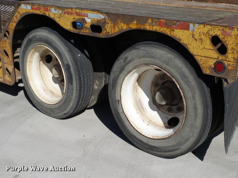 image for item DB0120 1996 XL Specialized XL70PGD double drop deck trailer