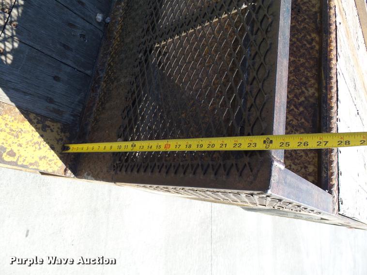 image for item DB0120 1996 XL Specialized XL70PGD double drop deck trailer