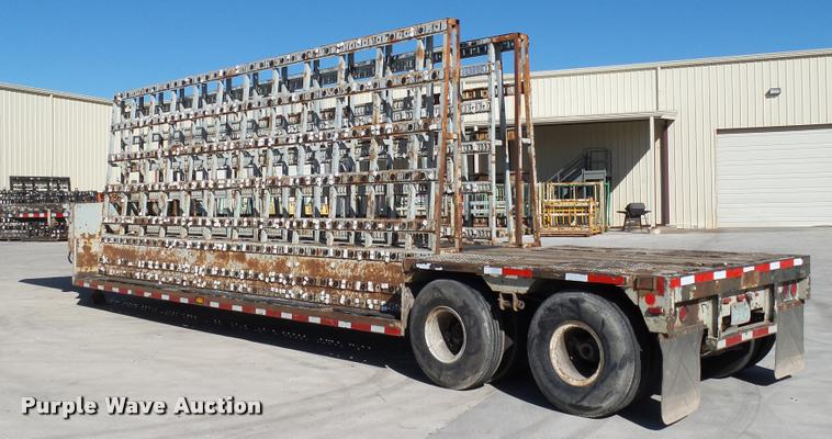 image for item DB0121 1979 Fontaine double drop deck glass trailer