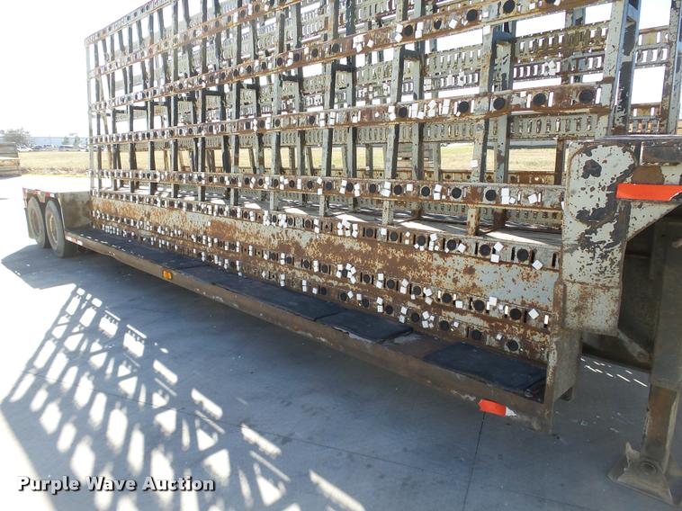 image for item DB0121 1979 Fontaine double drop deck glass trailer