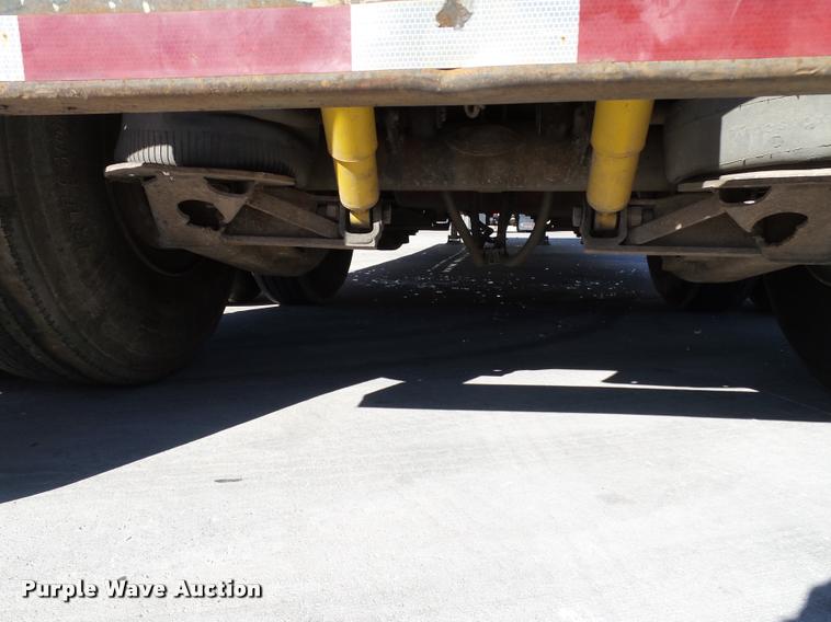 image for item DB0121 1979 Fontaine double drop deck glass trailer