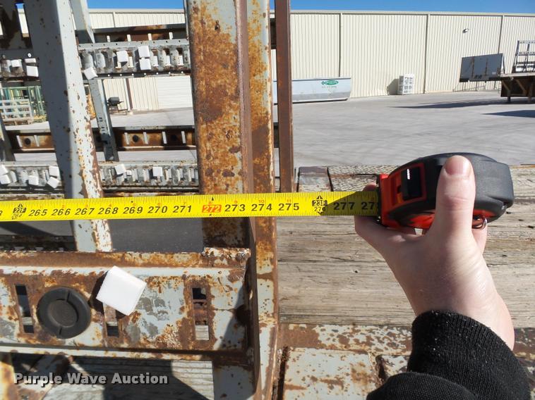 image for item DB0121 1979 Fontaine double drop deck glass trailer