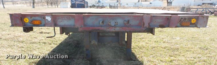 image for item DB0503 1986 American Rebel drop deck trailer