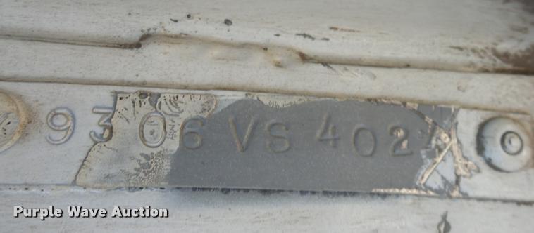 image for item DB0522 1994 Volvo WG semi truck