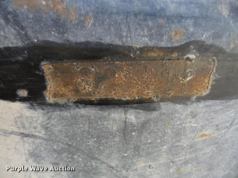 image for item DB0522 1994 Volvo WG semi truck