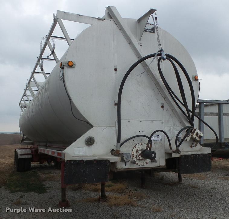 image for item DB0652 1994 Warren feed trailer