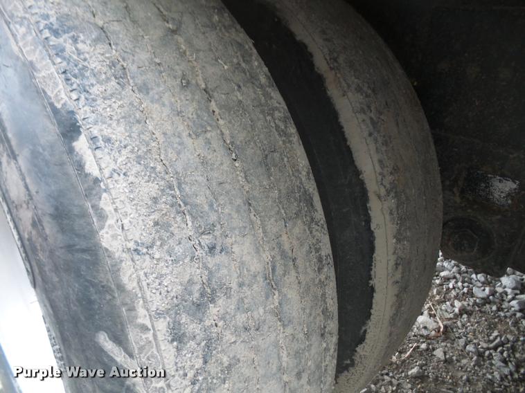 image for item DB0653 1999 Timpte Super Hopper double hopper grain trailer