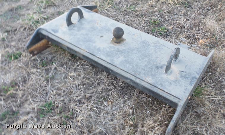 image for item DB0675 2005 Peterbilt 385 semi truck