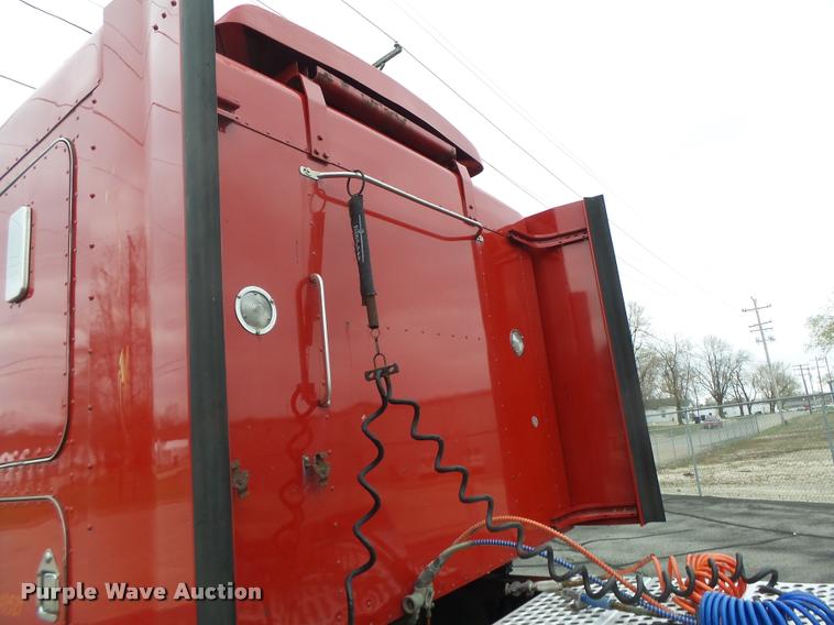 image for item DB1290 1994 Kenworth T600 semi truck