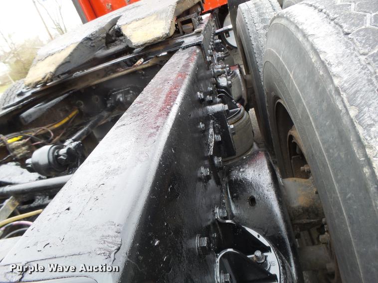 image for item DB1290 1994 Kenworth T600 semi truck