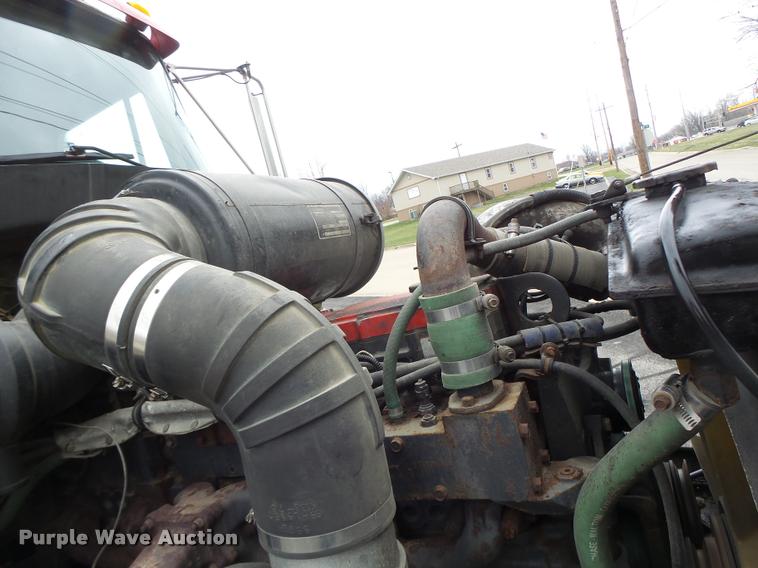 image for item DB1290 1994 Kenworth T600 semi truck