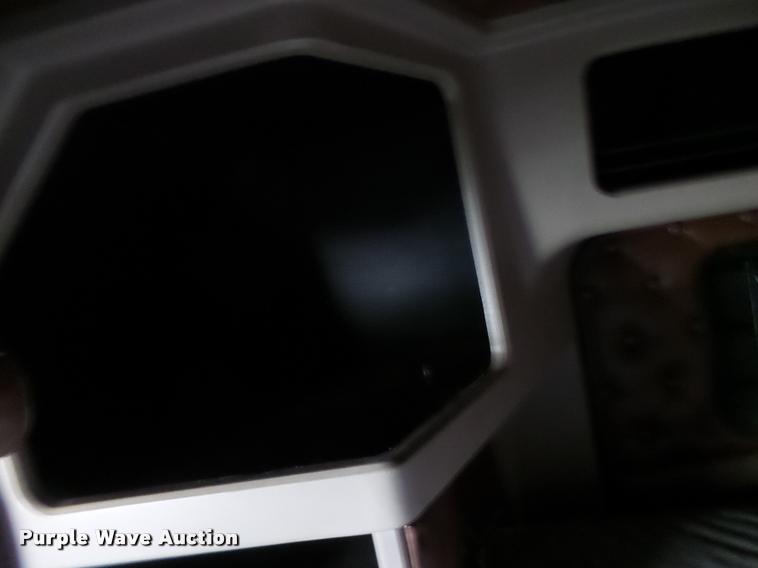 image for item DB1290 1994 Kenworth T600 semi truck