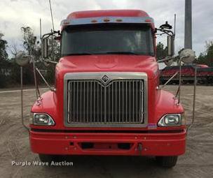 image for item F1772 2007 International 9200i semi truck