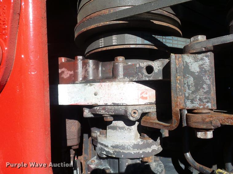 image for item J1573 1997 Peterbilt 377 semi truck