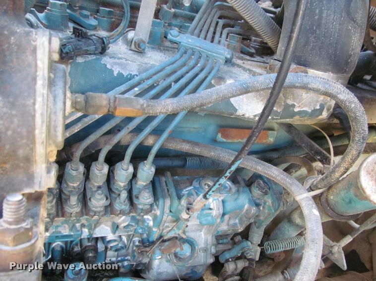 image for item K4966 1992 International 8100 truck chassis