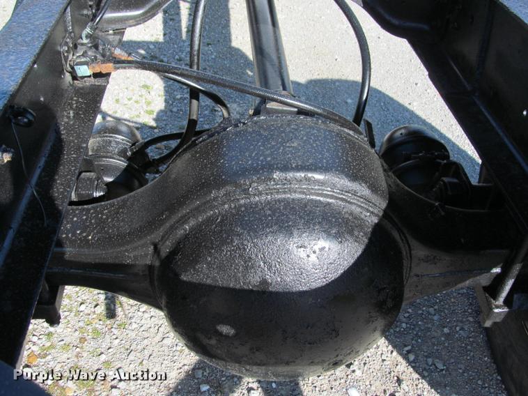 image for item K4966 1992 International 8100 truck chassis