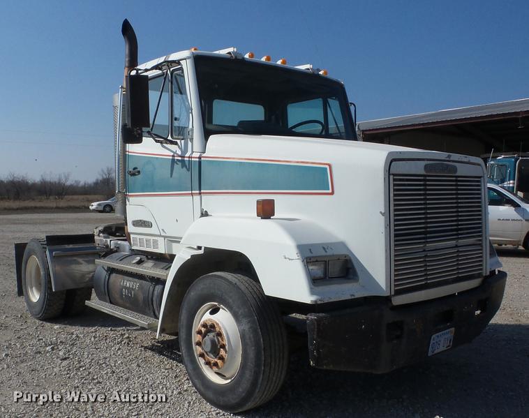 image for item K6485 1987 Freightliner FLC112 semi truck