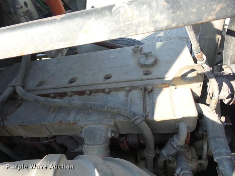 image for item K6485 1987 Freightliner FLC112 semi truck