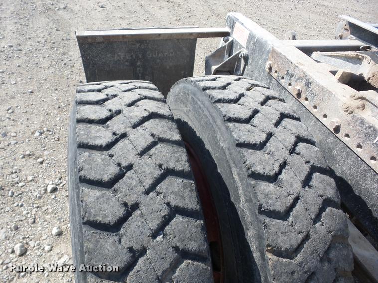 image for item K6485 1987 Freightliner FLC112 semi truck