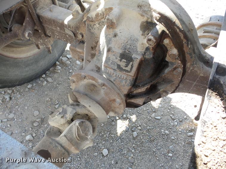 image for item K6485 1987 Freightliner FLC112 semi truck